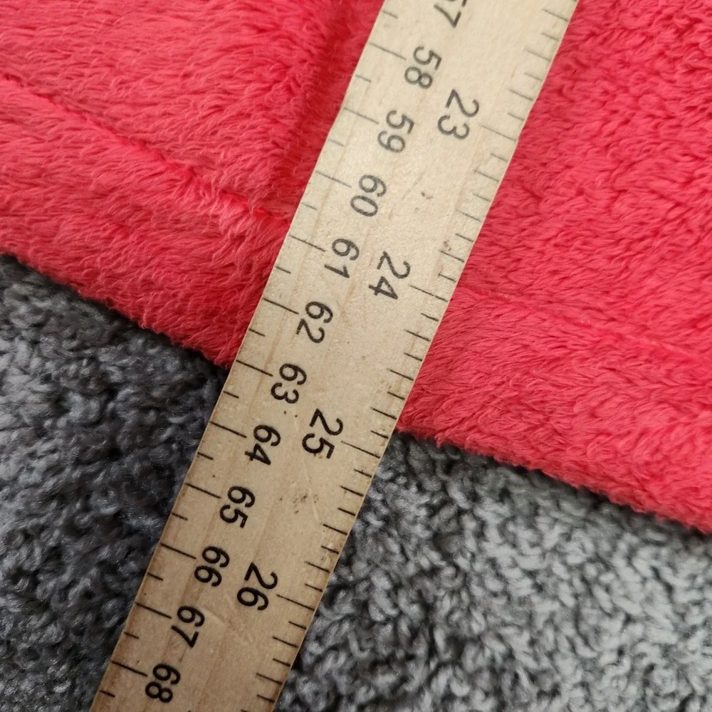 The North Face Pink Teddy Jacket - Picture 12 of 13